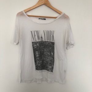 “New York” Sheer White Brandy Melville White Top